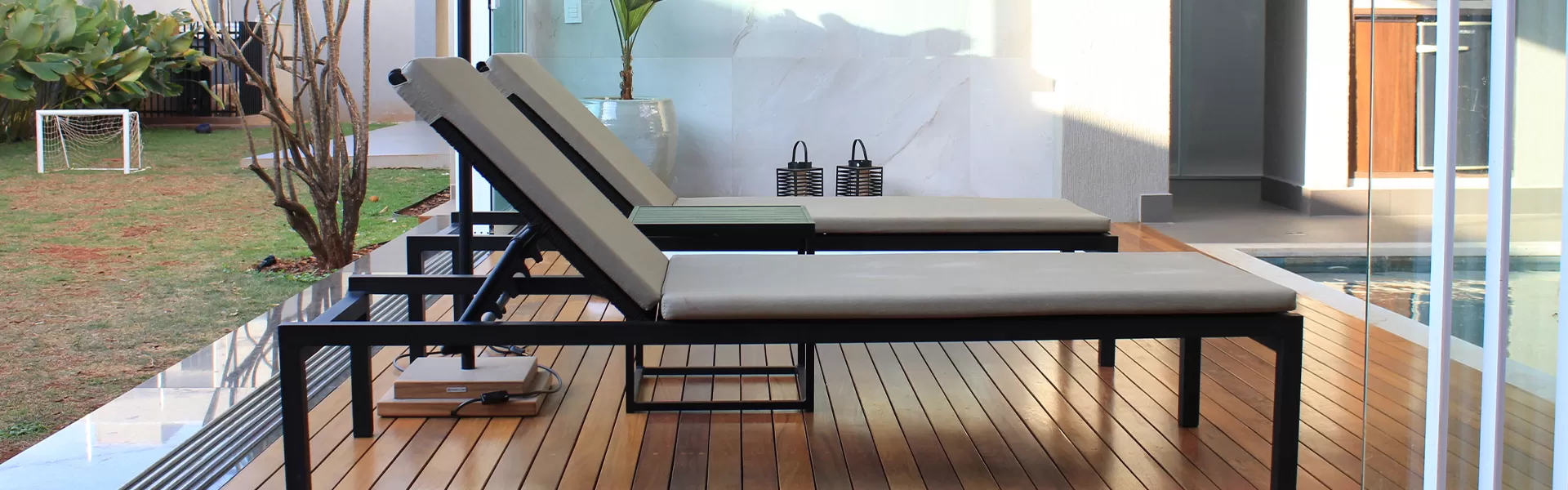 Espreguiçadeira Com Futon