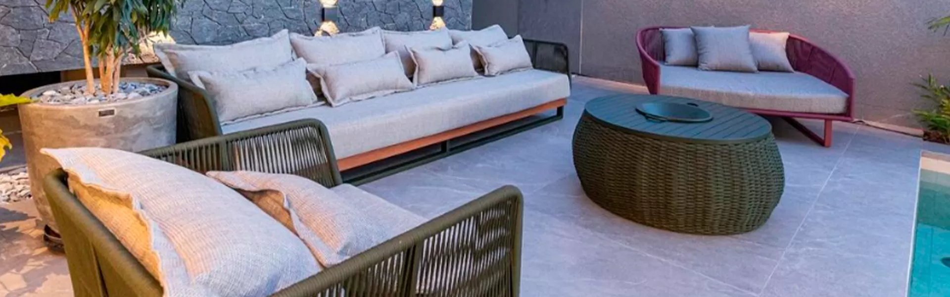 Lounge Externo: Sofás e Mesas em Corda Náutica | Fibrillare